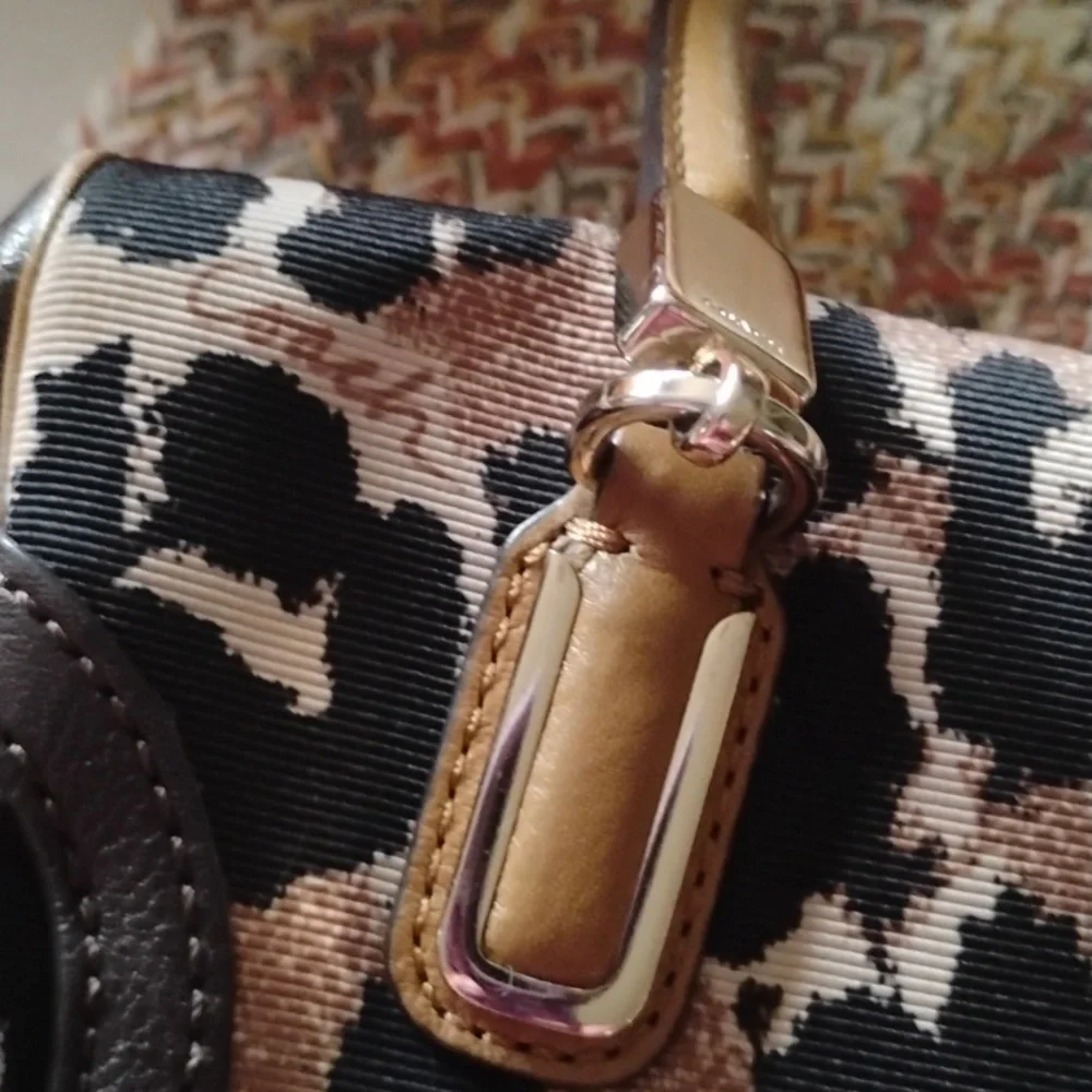 Coach satchel leopard
